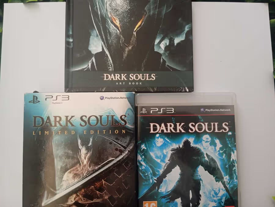 Dark Souls: Limited Edition (PS3) - Ultimate Action RPG Experience